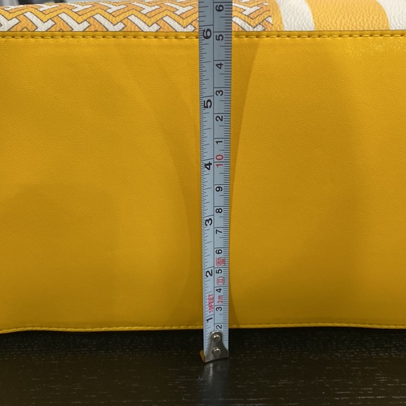 Tory Burch Yellow Tote Bag - Picture 10 of 13